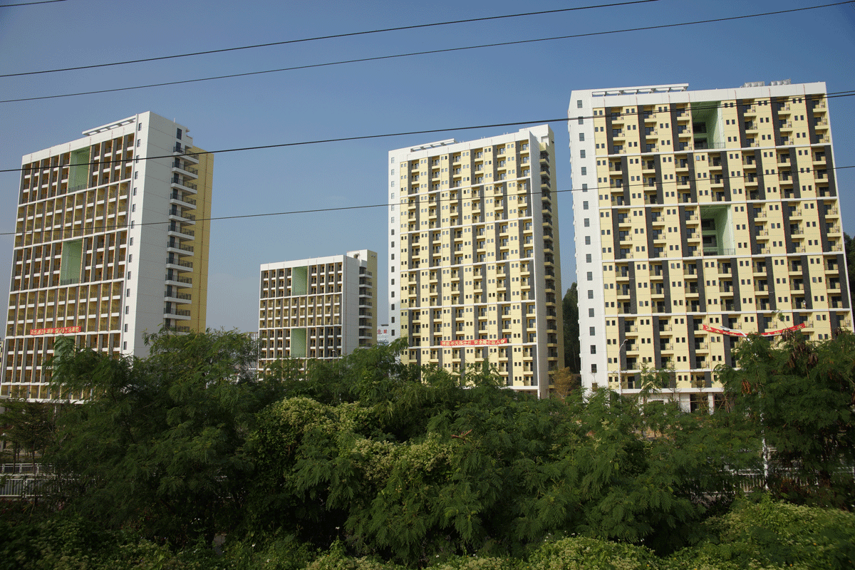 钟表基地公寓工程